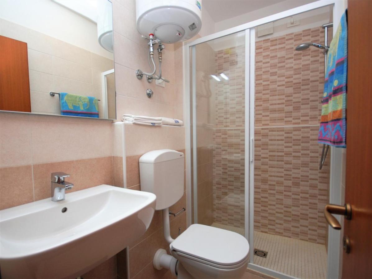 Residenza La Meridiana Lignano Sabbiadoro Exteriör bild